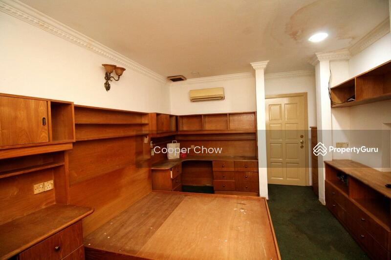 Untuk Dijual - Terrace house at Seksyen 19