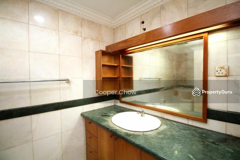 Untuk Dijual - Terrace house at Seksyen 19