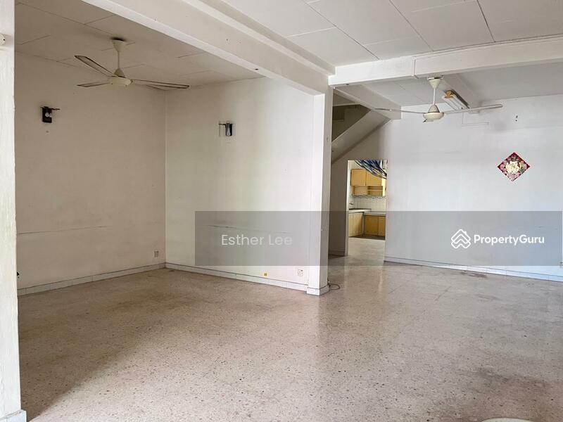 Terraced House for Sale in Island Glades (Jelutong) - Esther Lee - PropertyGuru.com.my