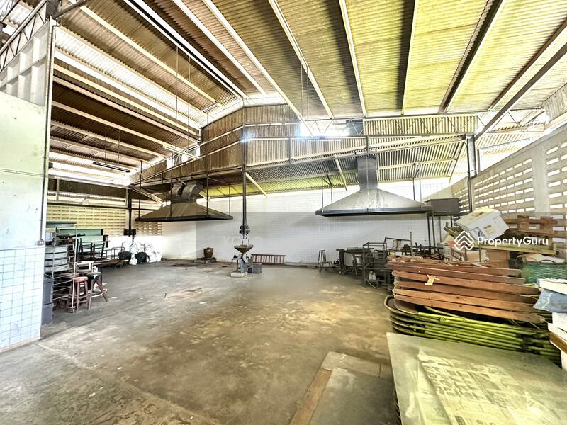 Warehouse for Rent in Taman Sikamat Utama (Sikamat) - KC Lo - PropertyGuru.com.my
