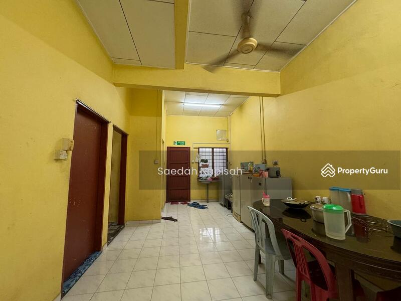 Untuk Dijual - Parit Raja, Batu Pahat