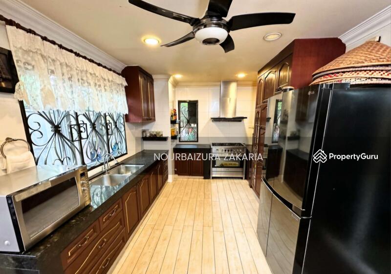 Bungalow House for Sale in Kelana Jaya (Petaling Jaya) - NOURBAIZURA ZAKARIA - PropertyGuru.com.my
