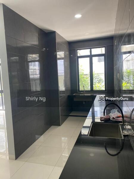 Untuk Dijual - Lake Club Park Home