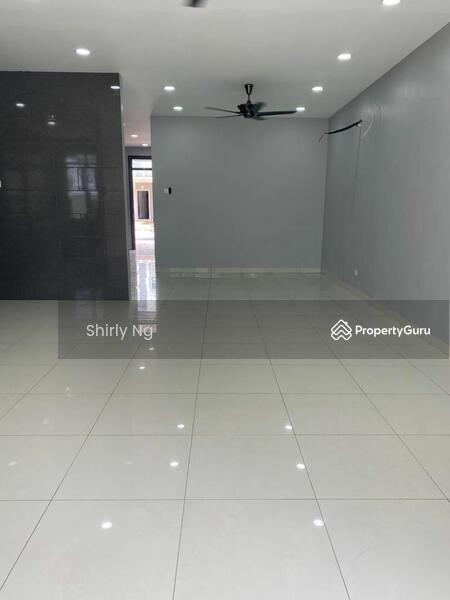 Untuk Dijual - Lake Club Park Home