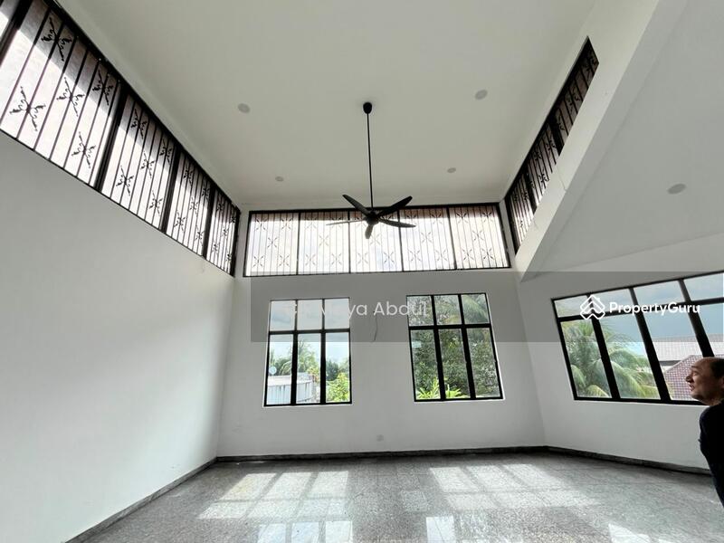 Untuk Dijual - 1.5 Storey Bungalow, Bandar Rinching, Semenyih