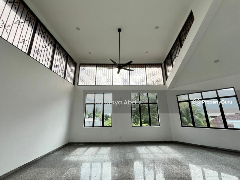 Untuk Dijual - 1.5 Storey Bungalow, Bandar Rinching, Semenyih