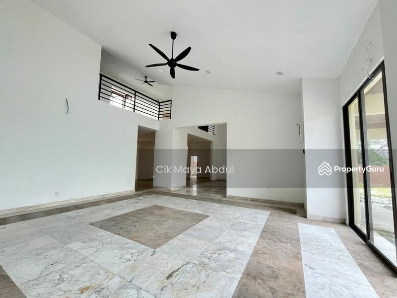 Untuk Dijual - 1.5 Storey Bungalow, Bandar Rinching, Semenyih