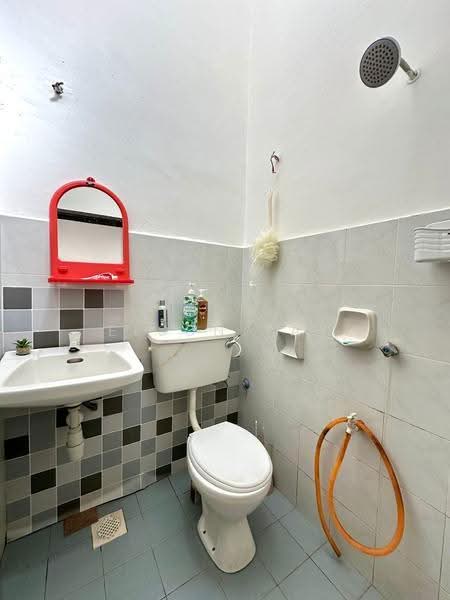 2-storey Terraced House for Sale in Taman Jati (Batu Berendam) - Elson Tay - Bathroom - PropertyGuru.com.my