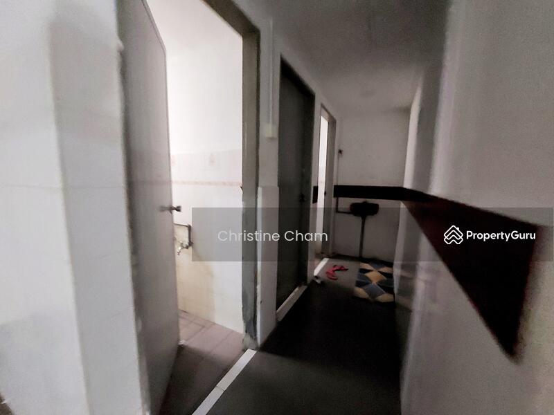 Untuk Disewa - Shop for Rent at Kota Tinggi