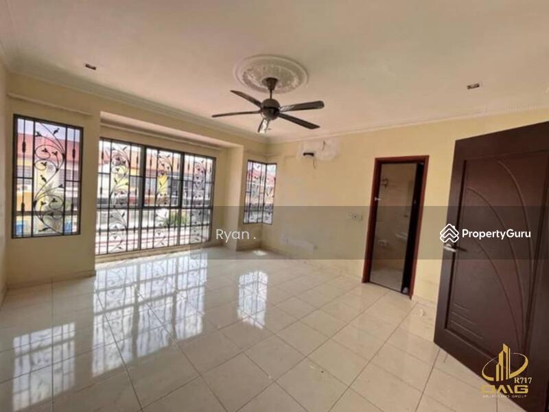2-storey Terraced House for Sale in Setia Impian (Setia Alam) - Ryan . - PropertyGuru.com.my