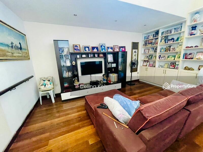 3-storey Terraced House for Sale in Valencia (Sungai Buloh) - Celina Koh - PropertyGuru.com.my
