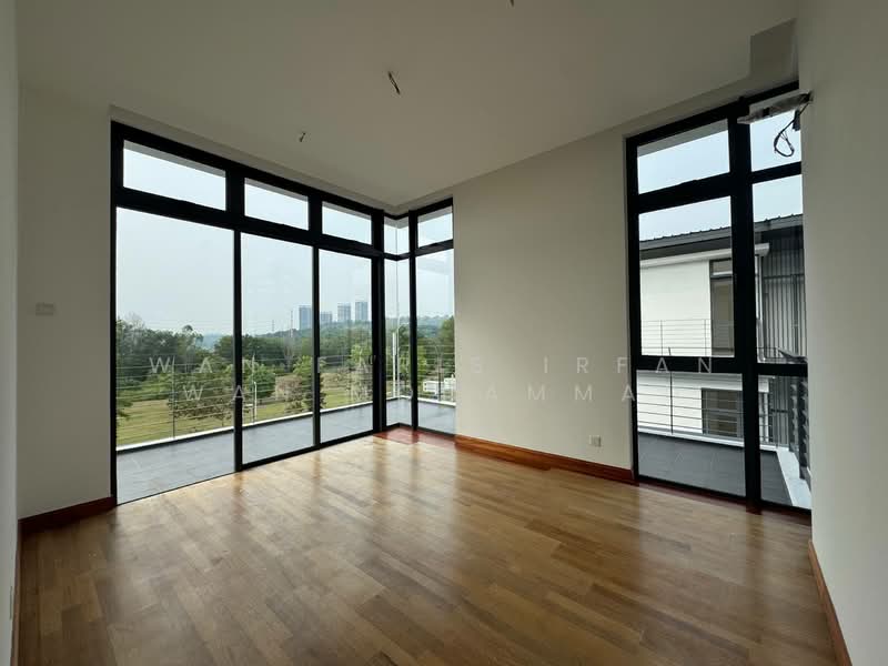 For Sale - 3 STOREY SEMI-D SENNA RESIDENCE PRESINT 12 PUTRAJAYA