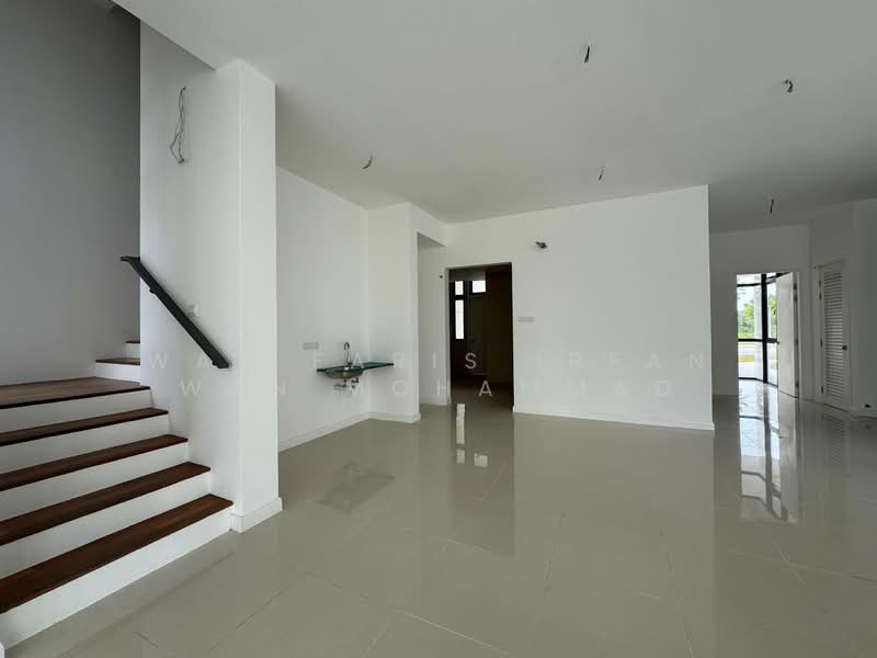 For Sale - 3 STOREY SEMI-D SENNA RESIDENCE PRESINT 12 PUTRAJAYA