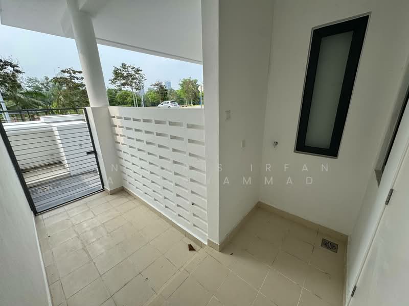 For Sale - 3 STOREY SEMI-D SENNA RESIDENCE PRESINT 12 PUTRAJAYA