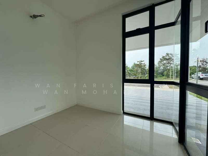 For Sale - 3 STOREY SEMI-D SENNA RESIDENCE PRESINT 12 PUTRAJAYA
