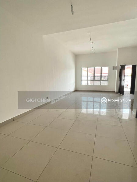 Untuk Dijual - Taman Klebang Ria Freehold 2-Storey Terraced House