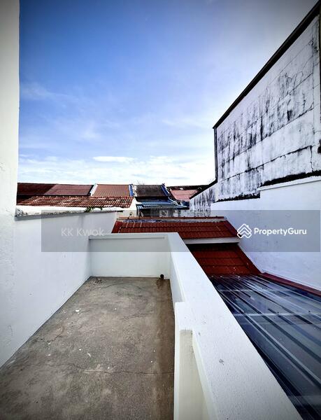 For Rent - Heritage Shophouse on Malay Street in George Town UNESCO World Heritage Site.