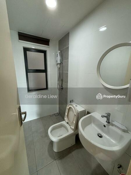 For Rent - Trinity Aquata