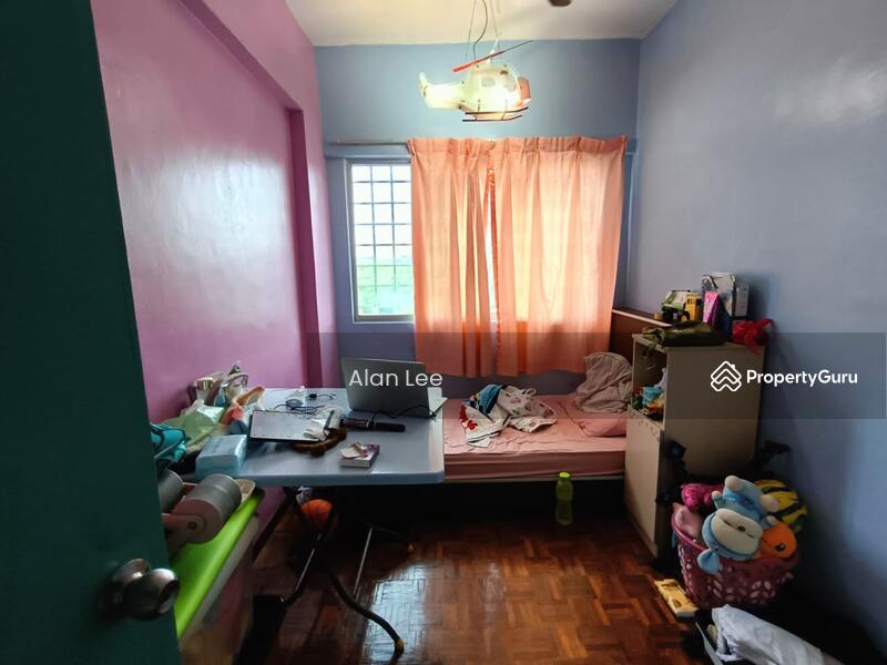 For Sale - Sri Hijau