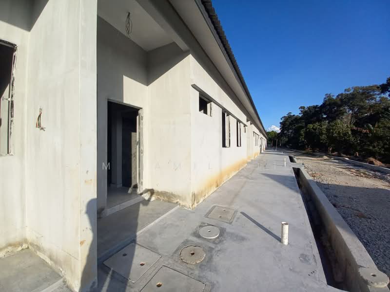 Rumah Teres 1 Tingkat untuk Dijual di Bukit Mor (Parit Jawa) - M Jamil Ali - PropertyGuru.com.my