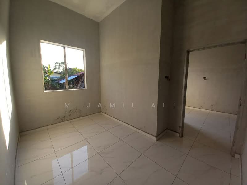 Rumah Teres 1 Tingkat untuk Dijual di Bukit Mor (Parit Jawa) - M Jamil Ali - PropertyGuru.com.my