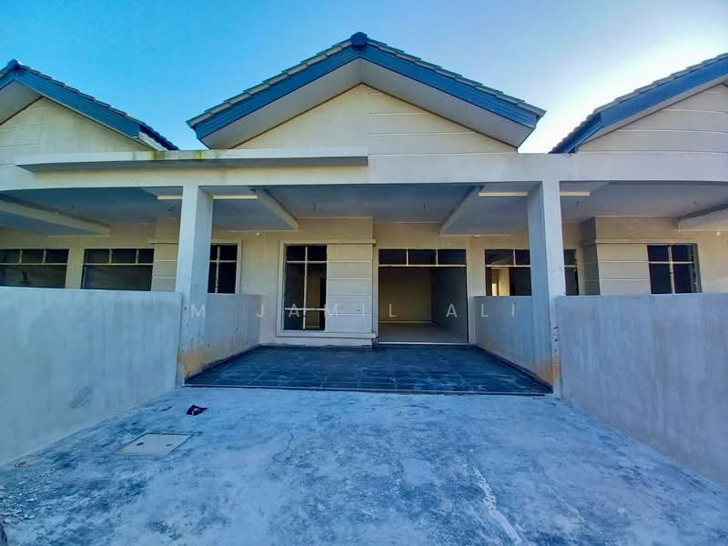 Rumah Teres 1 Tingkat untuk Dijual di Bukit Mor (Parit Jawa) - M Jamil Ali - PropertyGuru.com.my