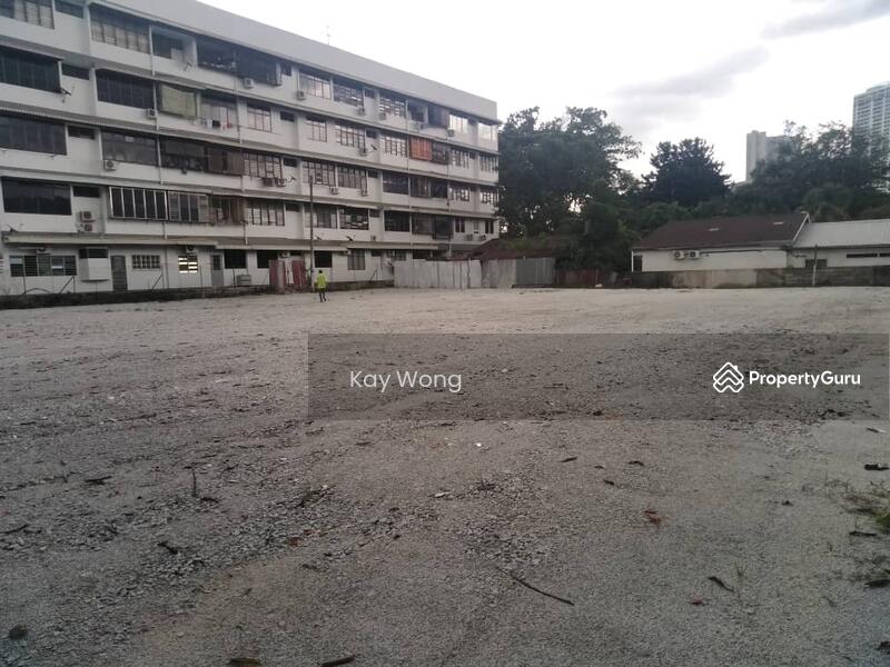 Untuk Dijual - Main Road Frontage Vacant Land