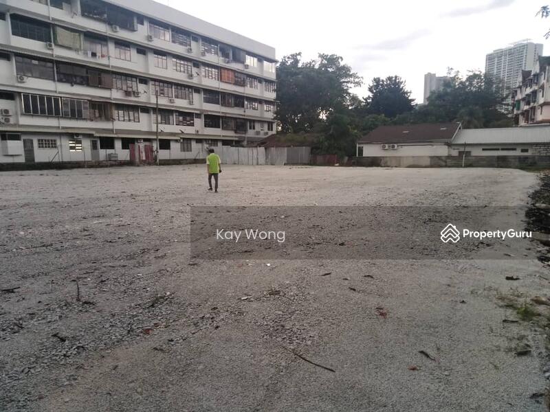 Untuk Dijual - Main Road Frontage Vacant Land
