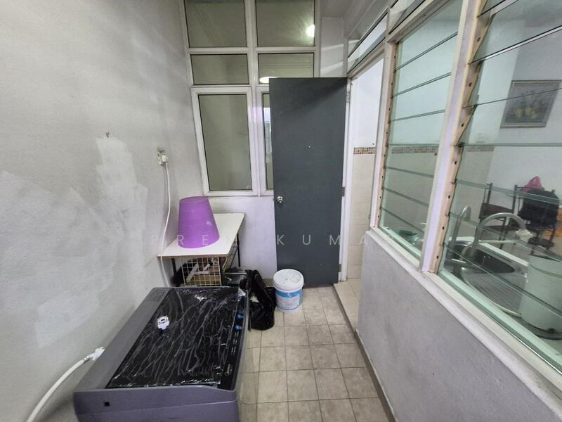 For Sale - Scott Sentral