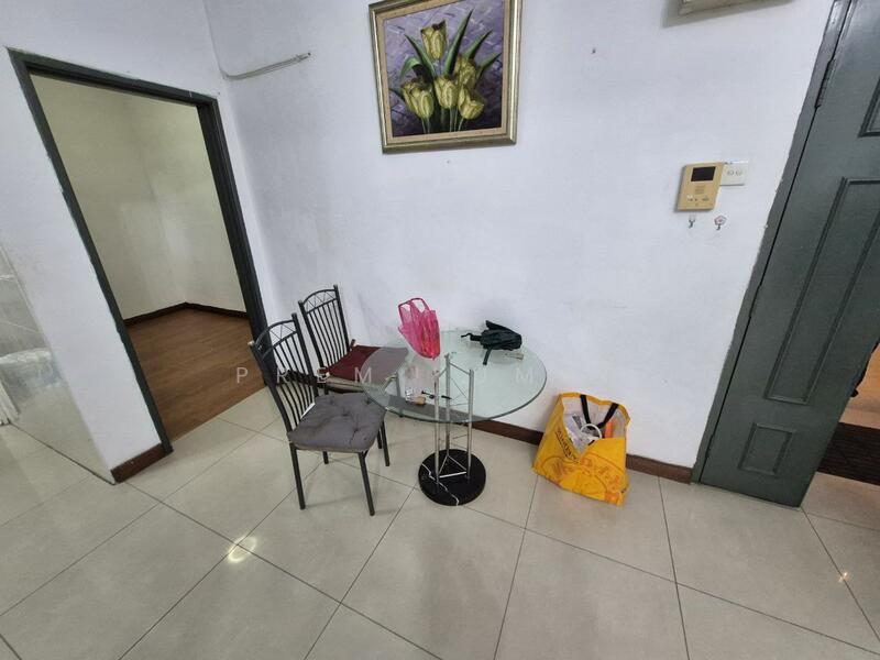 For Sale - Scott Sentral