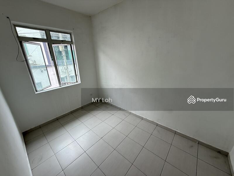 Terraced House for Sale in Taman Selayang Permata (Batu Caves) - MY Loh - PropertyGuru.com.my