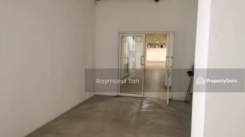 For Rent - Metropolitan Square Commercial