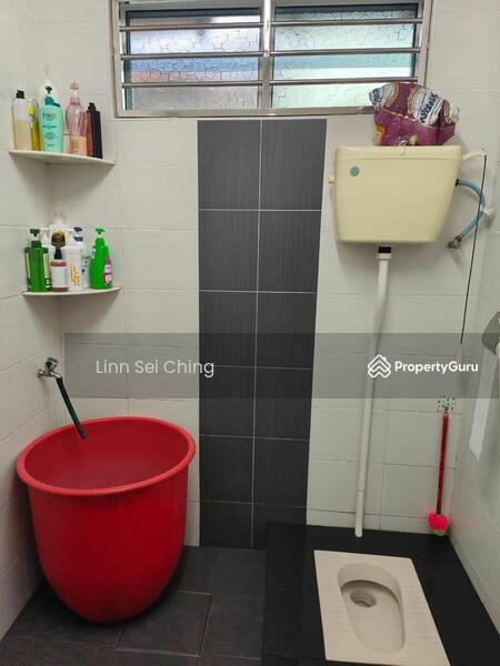 Rumah Teres untuk Dijual di Ayer Keroh (Melaka) - Ching Linn Sei - PropertyGuru.com.my
