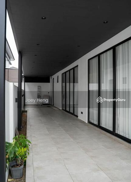 For Sale - Exclusive Garden Homes: Spacious 4-Bed, 4-Bath with Extra Land – Nature’s Haven!