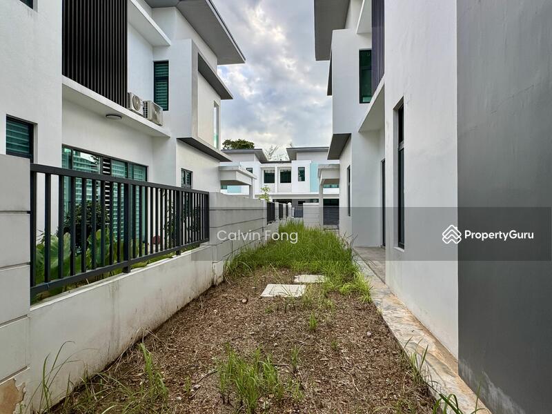 Side yard