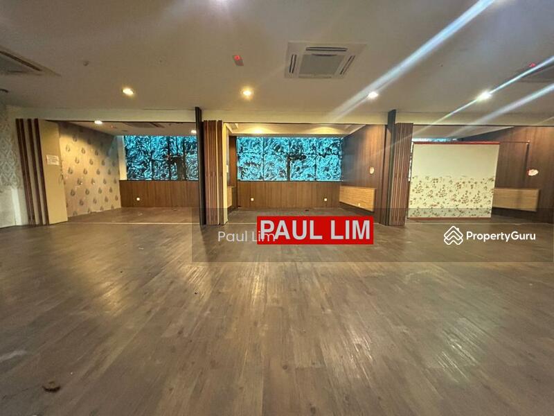 For Rent - SHOP LOT RENT AT JALAN MACALISTER FIRST FLOOR WITH LIFT 5109 SQFT MANY PARKING SPACE AVAILABLE