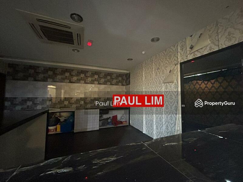 For Rent - SHOP LOT RENT AT JALAN MACALISTER FIRST FLOOR WITH LIFT 5109 SQFT MANY PARKING SPACE AVAILABLE