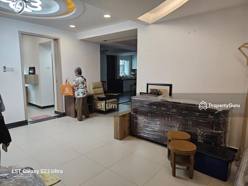 Untuk Dijual - 2.5-storey Semi-Detached 2314sf at Taman Brown in Penang Island
