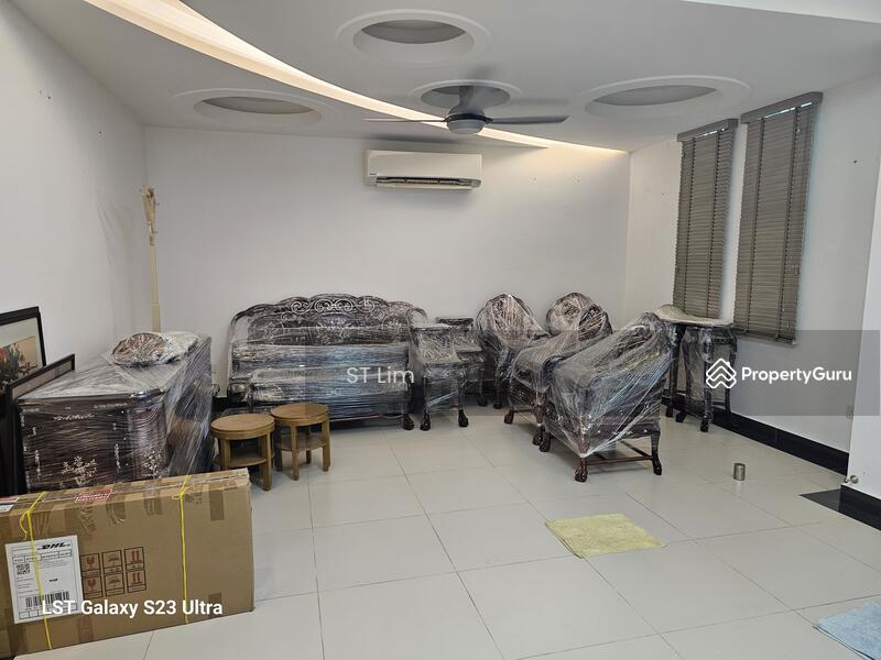Untuk Dijual - 2.5-storey Semi-Detached 2314sf at Taman Brown in Penang Island