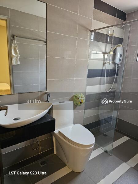 Untuk Dijual - 2.5-storey Semi-Detached 2314sf at Taman Brown in Penang Island