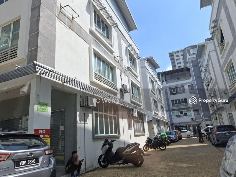 Kedai / Pejabat untuk Dijual di Kelana Jaya (Petaling Jaya) - FC Wong - Parklane 3 Story Shop Office Buildings - PropertyGuru.com.my