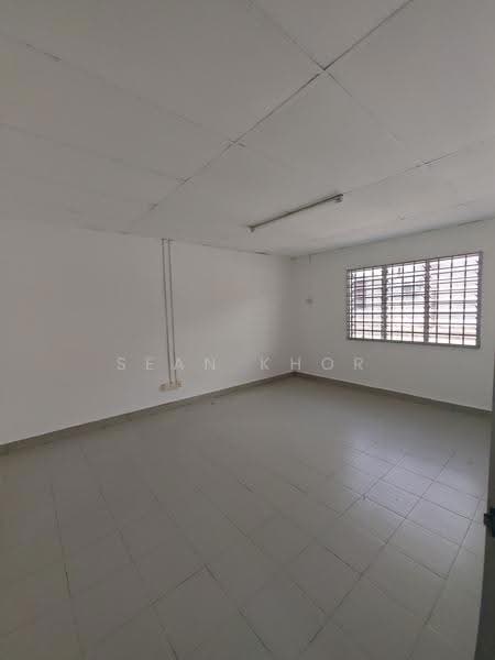 Shop for Rent in Taman Molek (Johor Bahru) - Sean Khor - Interior - PropertyGuru.com.my