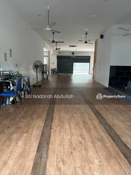 For Sale - Plaza paragon
