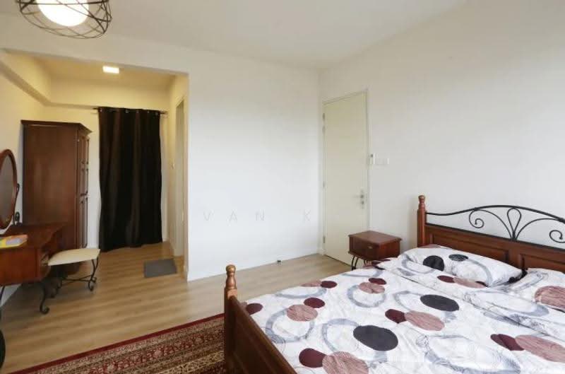Kondominium untuk Disewa di Nova Saujana - Ivan Kok - Bedroom - PropertyGuru.com.my