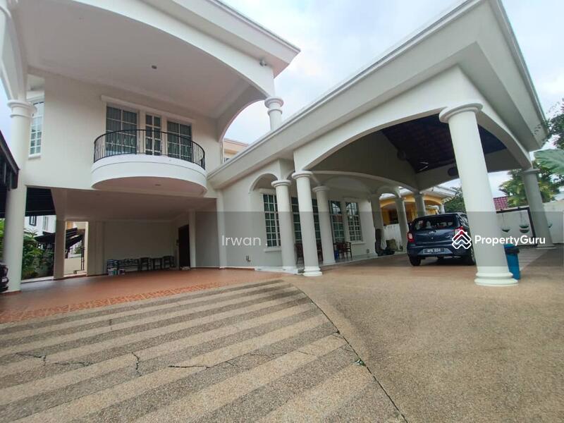 For Sale - 2 Storey Bungalow with Individual Design, Seksyen 8 Shah Alam