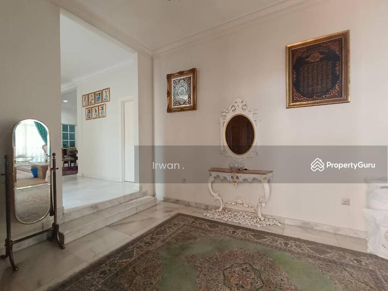 For Sale - 2 Storey Bungalow with Individual Design, Seksyen 8 Shah Alam