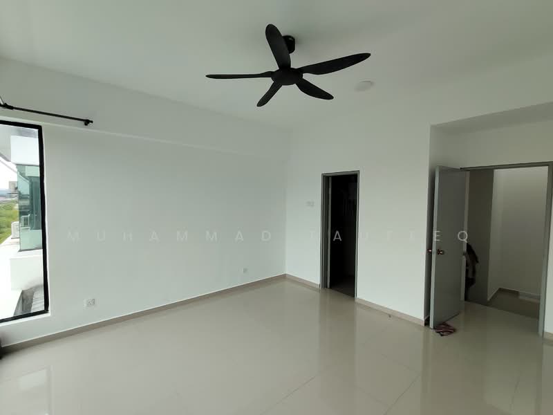 Rumah Teres 3 Tingkat untuk Disewa di Seksyen 25 (Shah Alam) - Muhammad Taufeeq - PropertyGuru.com.my