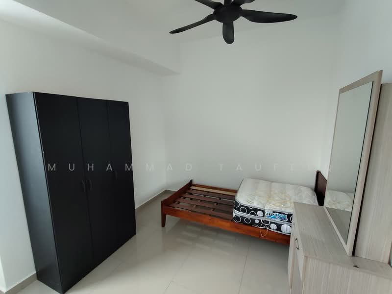 Rumah Teres 3 Tingkat untuk Disewa di Seksyen 25 (Shah Alam) - Muhammad Taufeeq - PropertyGuru.com.my