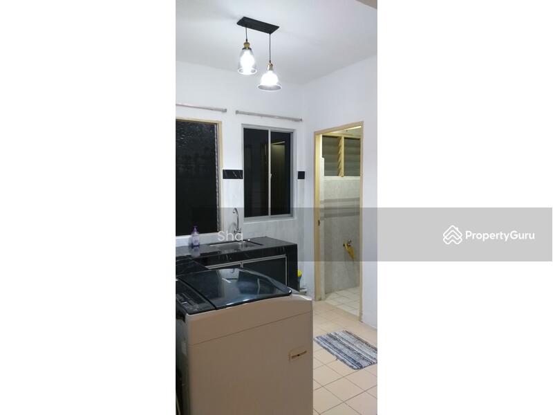 For Rent - Kemuning Apartment