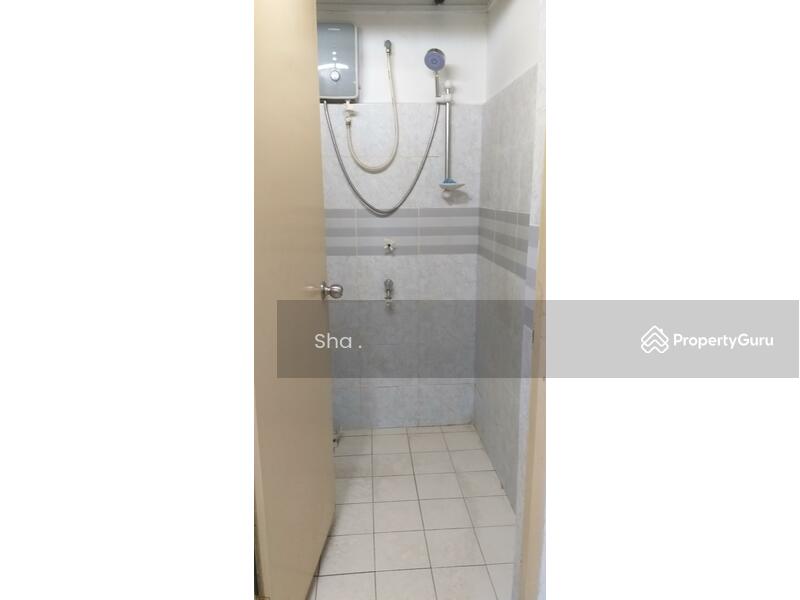 For Rent - Kemuning Apartment